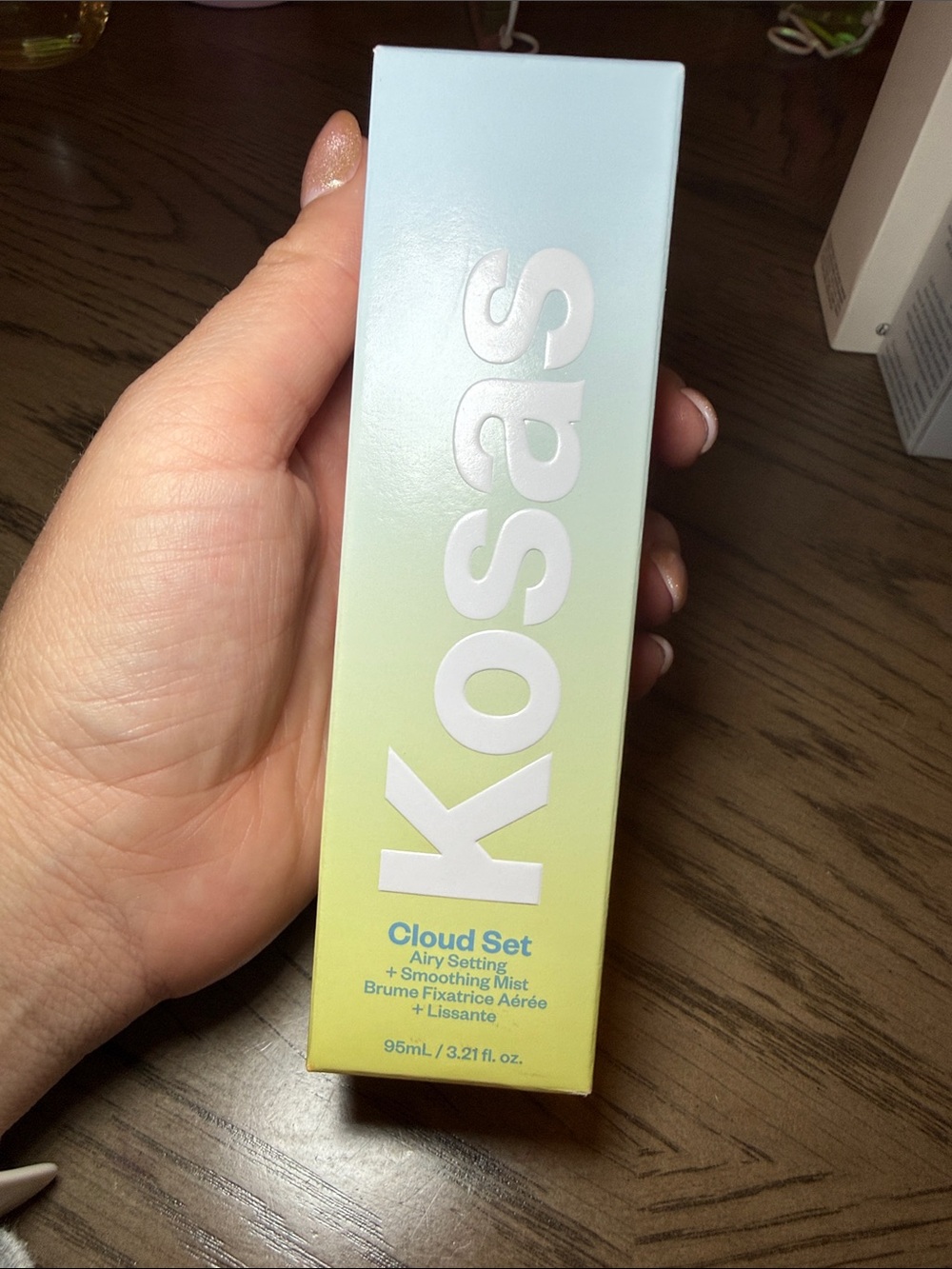 Kosas Cloud Set Mist — Pastel Blue and Pale Yellow Gradient